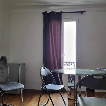 Parisien Apartment Paris